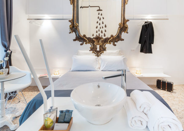 Boutique-rooms-BB-Rome-Studio-ControLuz-©-14