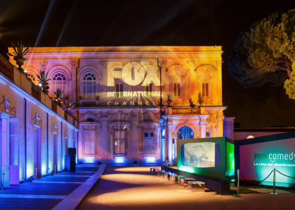 FOX-THE-HOUSE-OF-ENTERTAINMENT-Studio-ControLuz-©-21