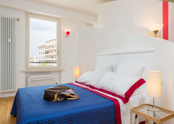 Strozzi-Casa-Vacanze-Roma-Studio-Controluz-©-13