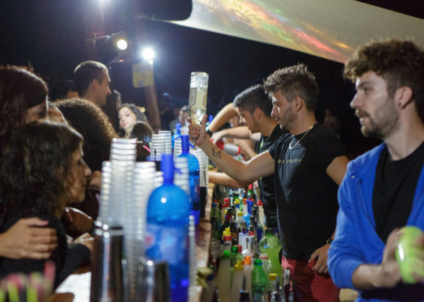 Che-botta-a-Capocotta-Quale-Vino-Mediterranea-Amka-Onlus-Roma-Studio-ControLuz-©-04