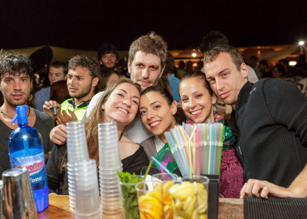 Che-botta-a-Capocotta-Quale-Vino-Mediterranea-Amka-Onlus-Roma-Studio-ControLuz-©-04